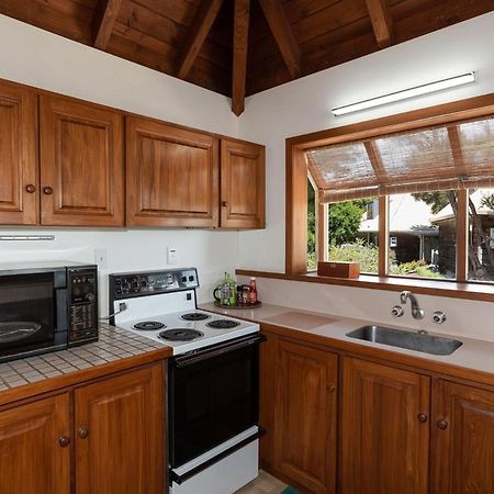 Te Maiki Escape - Russell Holiday Home 외부 사진