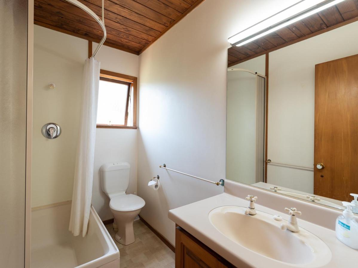 Te Maiki Escape - Russell Holiday Home 외부 사진